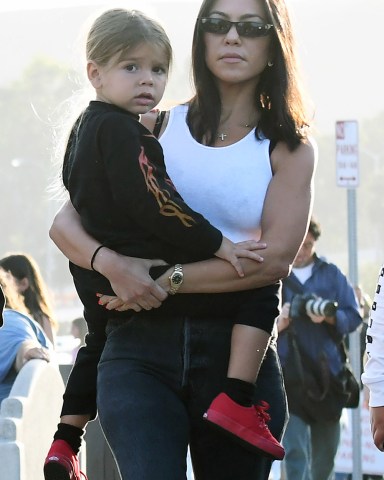 Kourtney Kardashian and Reign Disick
Kourtney Kardsahian out and about, Los Angeles, USA - 02 Sep 2018
Kourtney Kardsahian enjoys the rides as she takes the kids to Malibu