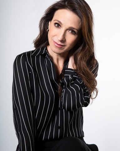 Marin Hinkle, star of 'Marvelous Mrs. Maisel,' stops by HollywoodLife to talk about her character, Rose, and the second season of the Amazon show.