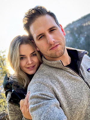 Nikki Ferrell, Tyler Vanloo