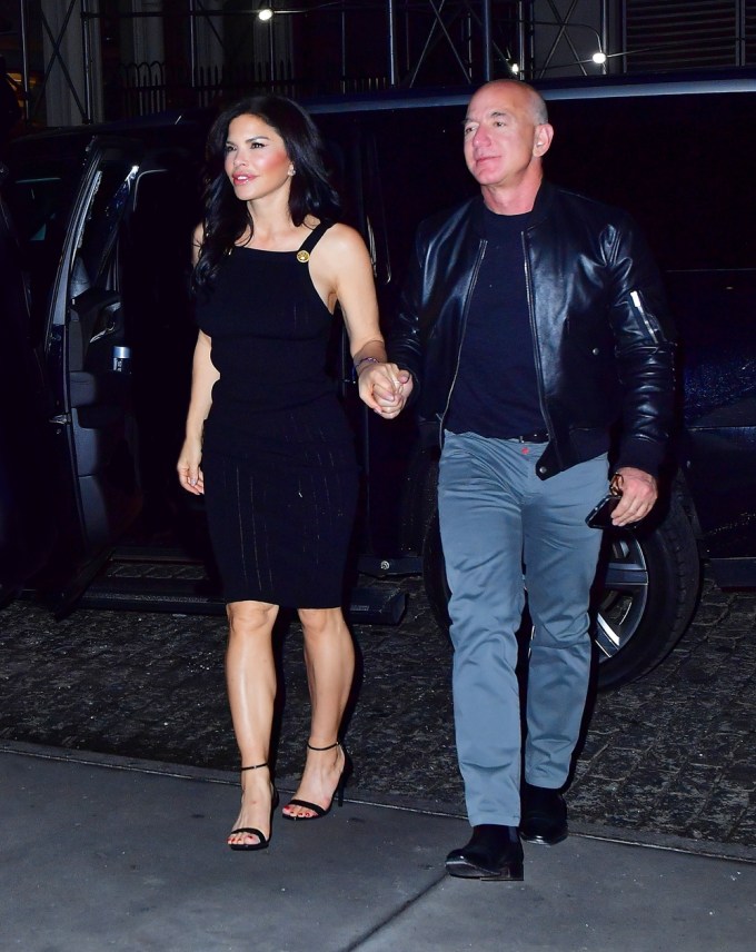 Lauren Sanchez & Jeff Bezos enjoy date night