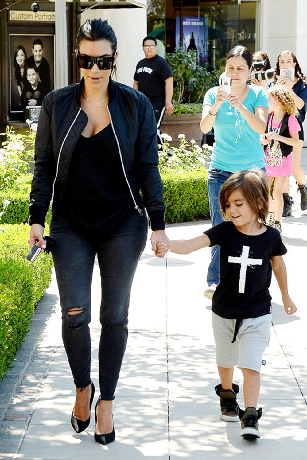 kim-kardashian-mason-disick-aug-19-2014-spl-ftr