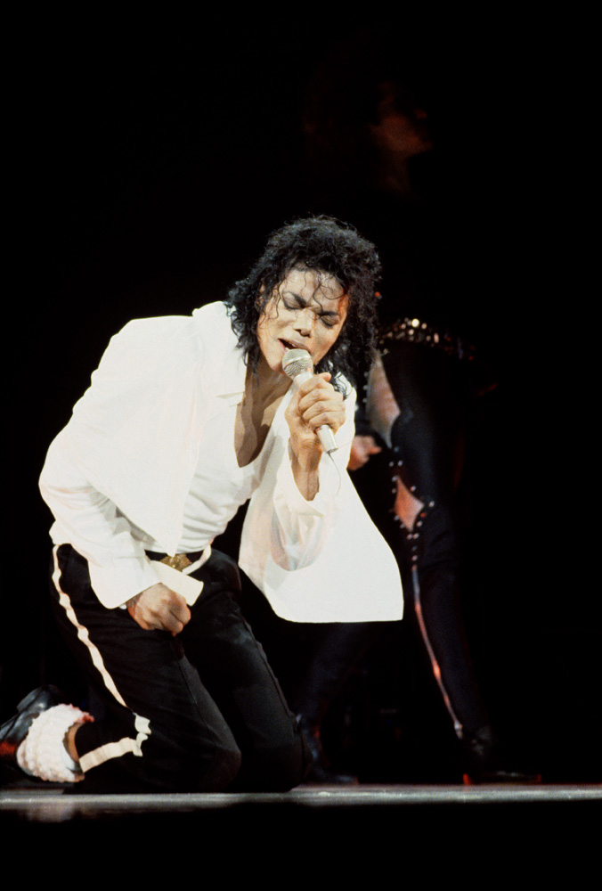 Michael Jackson Performs in La in 1989