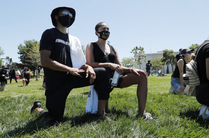 Stephen and Ayesha Curry Attend George Floyd Protest