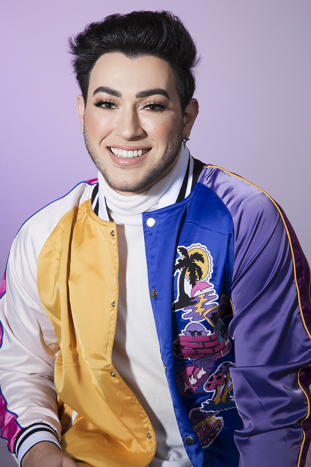 Manny MUA drops by HL