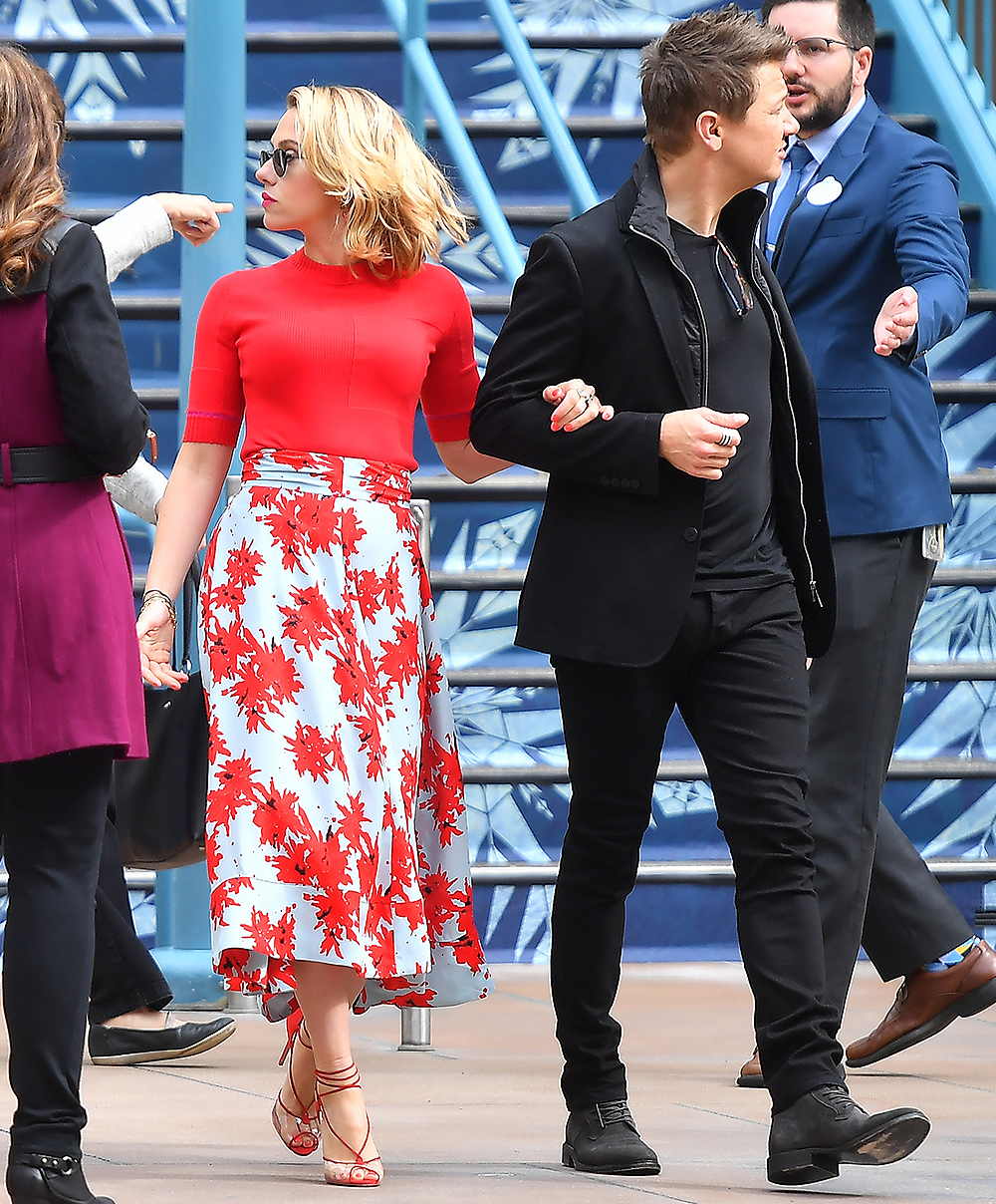 Chris Hemsworth, Scarlett Johansson and Jeremy Renner make an appearance at Disneyland to promote the new Avenger's movie. 05 Apr 2019 Pictured: Chris Hemsworth, Scarlett Johansson, Jeremy Renner. Photo credit: MEGA TheMegaAgency.com +1 888 505 6342 (Mega Agency TagID: MEGA394941_002.jpg) [Photo via Mega Agency]