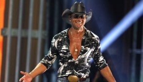Tim McGraw Abs