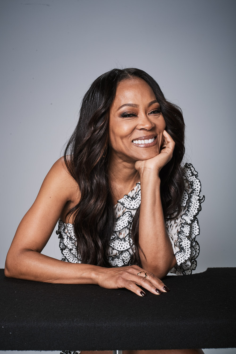 Robin Givens for Hollywood Life - November 12, 2019