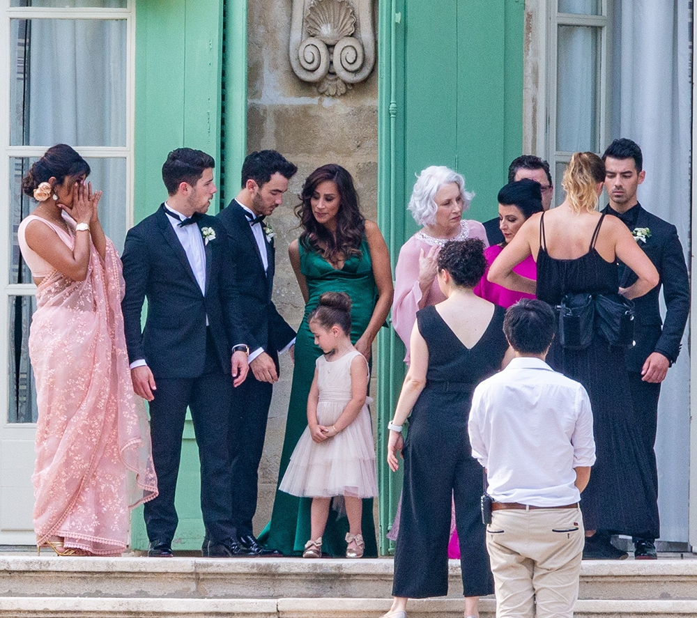 ** RIGHTS: ONLY UNITED STATES, AUSTRALIA, CANADA, NEW ZEALAND ** Sarrians, FRANCE  - Members of Joe Jonas' family take photos at Château de Tourreau in Sarrians before leaving for Joe Jonas' and Sophie Turner's wedding at the Chateau de Martinet in Carpentras, France, June 29, 2019.

Pictured: Priyanka Chopra, Nick Jonas, Kevin Jonas, Danielle Jonas, Alena Jonas, Frances Madonia-Miller, Denis

BACKGRID USA 29 JUNE 2019 

BYLINE MUST READ: Best Image / BACKGRID

USA: +1 310 798 9111 / usasales@backgrid.com

UK: +44 208 344 2007 / uksales@backgrid.com

*UK Clients - Pictures Containing Children
Please Pixelate Face Prior To Publication*