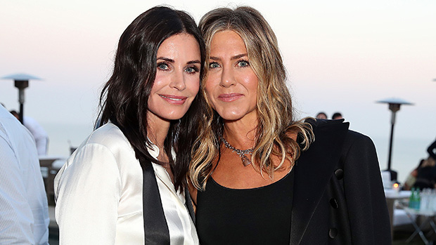 Courteney Cox and Jennifer Aniston