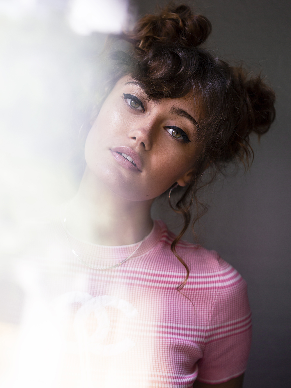 'Sweetbitter' star Ella Purnell stops by HollywoodLife's NYC studio.