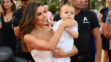 Eva Longoria, Santiago Bastón