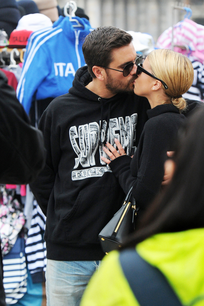 New couple Sofia Richie and Scott Disick are seen on vacation together posing for photos in Venice, Italy.

UK RIGHTS ONLY

Pictured: Scott Disick,Sofia Richie
Ref: SPL4185139 171017 NON-EXCLUSIVE
Picture by: Flynet - SplashNews / SplashNews.com

Splash News and Pictures
Los Angeles: 310-821-2666
New York: 212-619-2666
London: 0207 644 7656
Milan: 02 4399 8577
photodesk@splashnews.com

World Rights