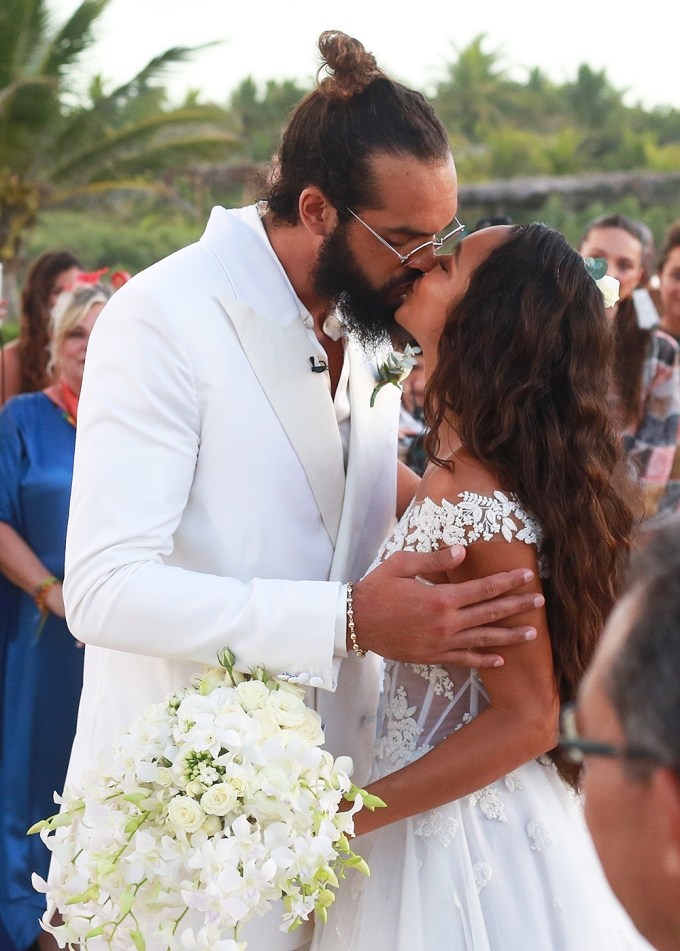 Lais Ribeiro Kisses Joakim Noah