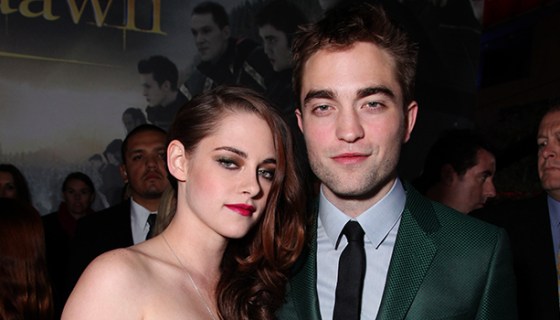 Kristen Stewart & Robert Pattinson on the red carpet