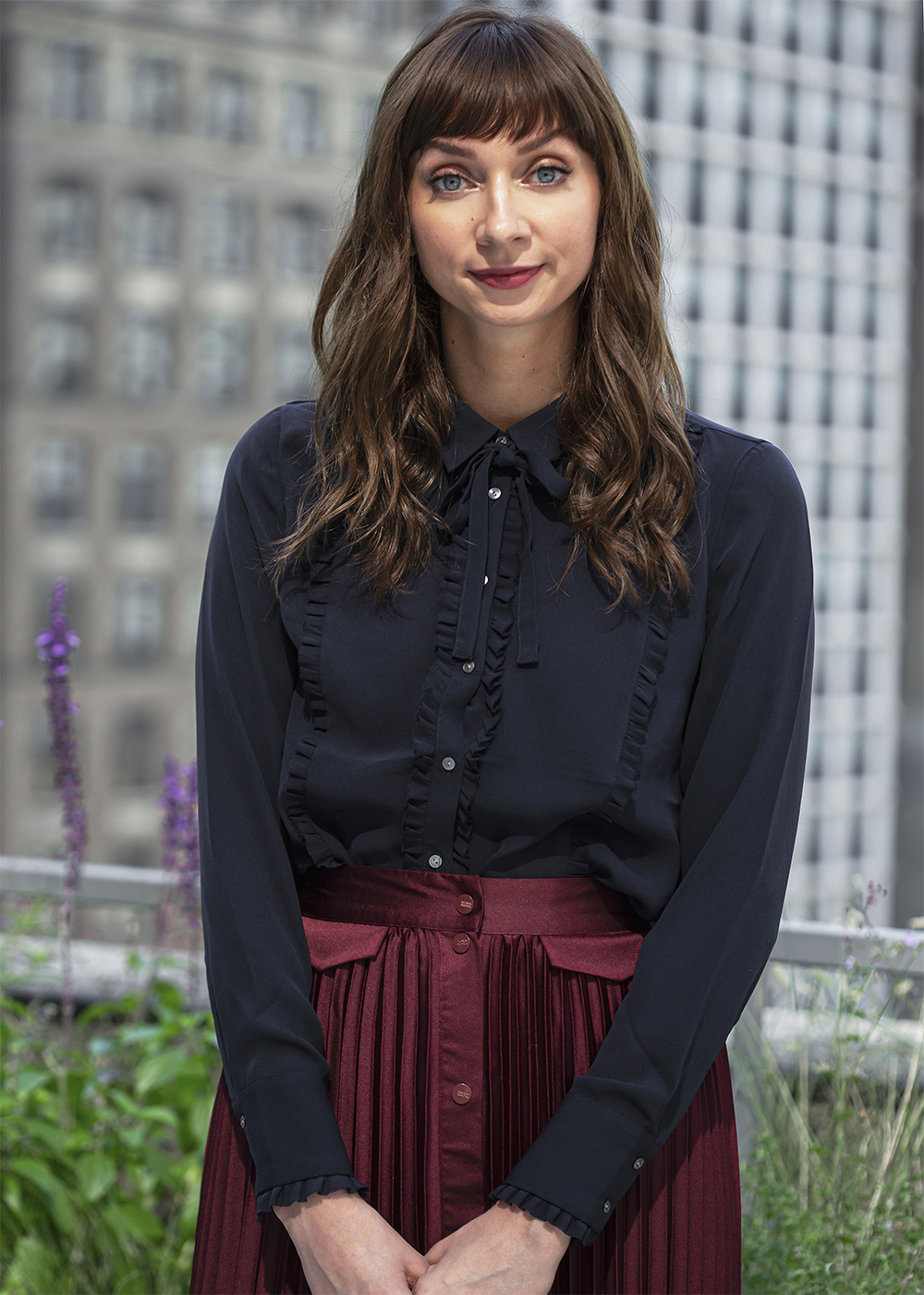 "Between Two Ferns" star Lauren Lapkus stopped by HollywoodLife's NYC office.