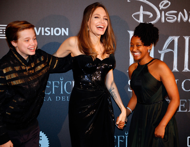 Shiloh-Jolie Pitt, Zahara Jolie-Pitt, Angelina Jolie