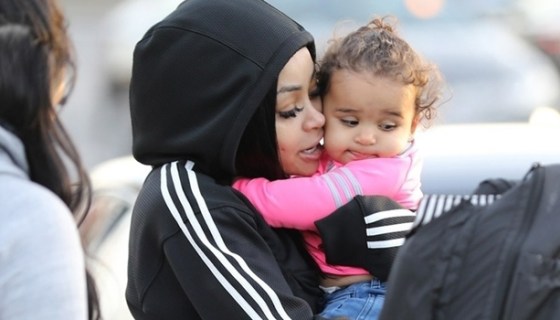 Dream Kardashian Blac Chyna Princess Jasmine Outfits Birthday Pics