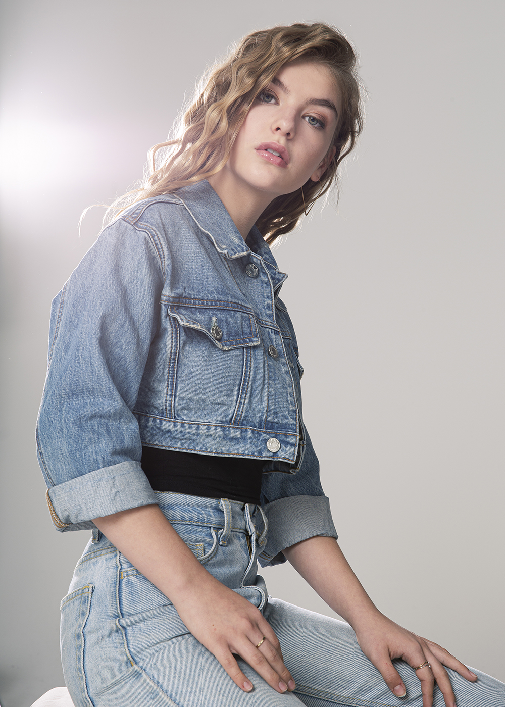 Actress Lyliana Wray stops by HollywoodLife's New York City studio.