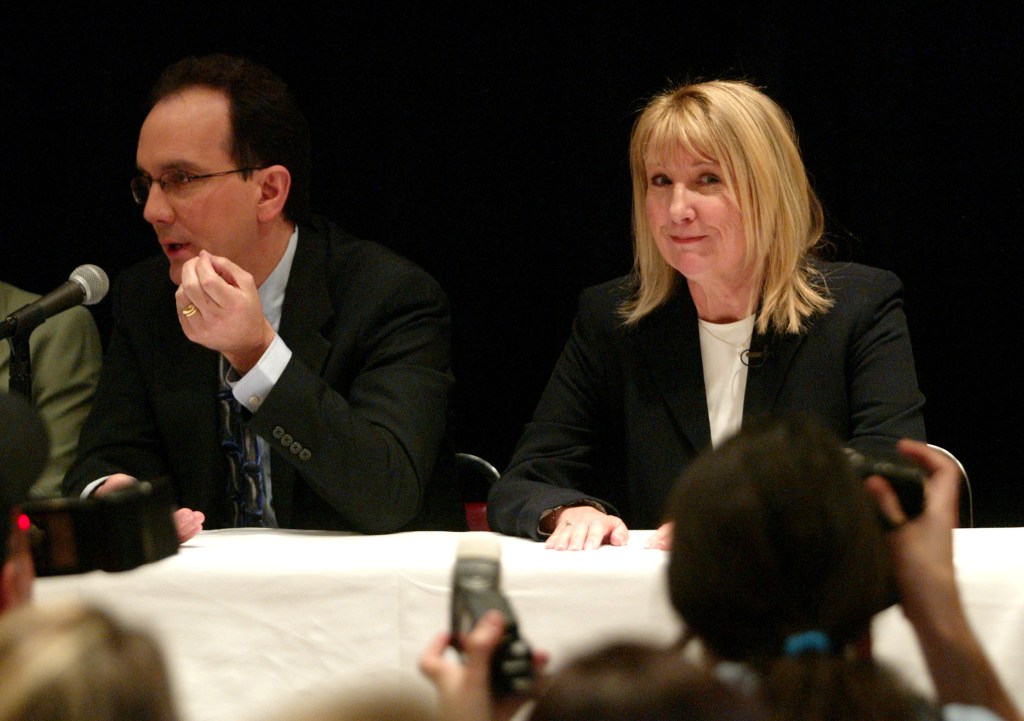 Actress Teri Garr speaks at a press conference to publically announce she has Multiple Sclerosis at New York Academy of Sciences in New York City. October 9, 2002.  Photo by Evan Agostini/Getty Images