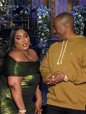 lizzo twerks eddie murphy snl promo