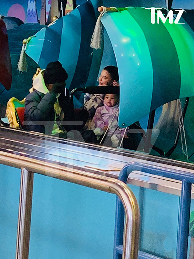 Kylie Jenner, Travis Scott & Stormi Webster