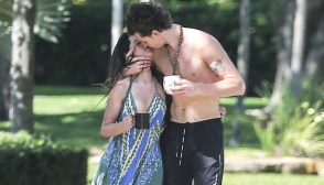 Camila Cabello & Shawn Mendes kissing
