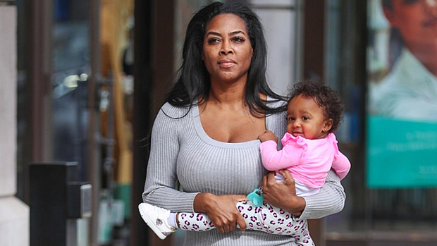 Kenya Moore & her daughter Brooklyn