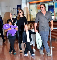 Angelina Jolie and Brad Pitt with Children Pax Jolie Pitt, Knox Jolie Pitt and Vivienne Jolie Pitt
Brad Pitt and Angelina Jolie with family arrive at Haneda International airport, Japan - 28 Jul 2013