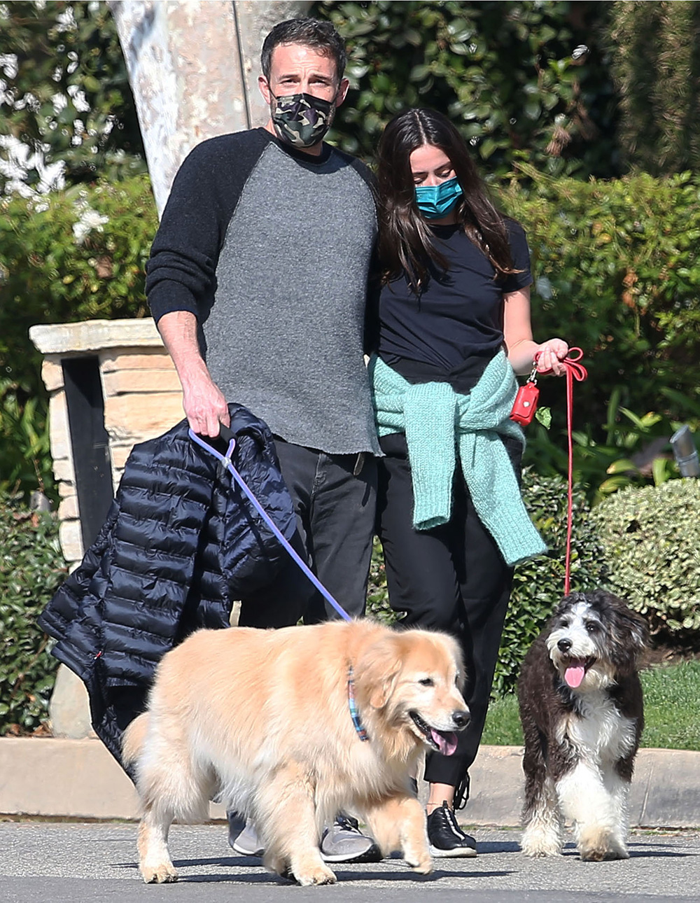 Ben Affleck and Ana de Armas taking Seraphina Affleck and Samuel Affleck to walk the dogs in Los Angeles