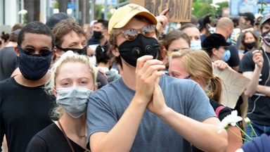 joe kerry, maika monroe