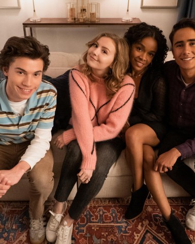 Love, Victor -- "Creekwood Nights" - Episode 106 -- Victor is nervous when Mia says she wants to take their relationship to the next level. Felix (Anthony Turpel), Lake (Bebe Wood), Mia (Rachel Hilson) and Victor (Michael Cimino), shown. (Photo by: Eric McCandless/Hulu)