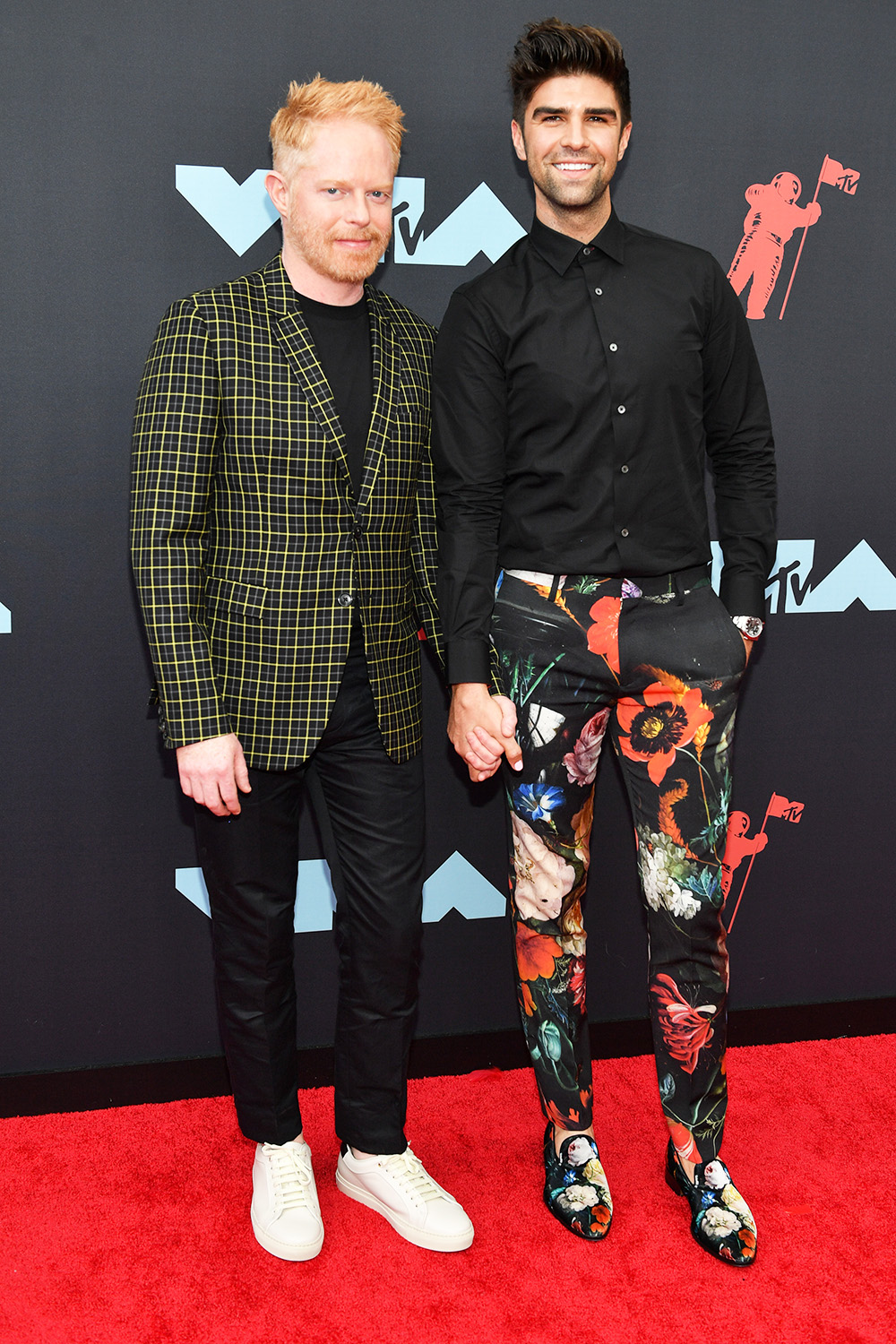 Jesse Tyler Ferguson justin Mikita MTV Video Music Awards, Arrivals 2019