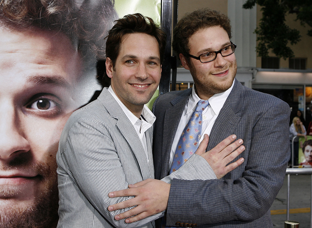 Seth Rogan, right, cast member and executive producer of the new comedy film "Knocked Up" and fellow cast member Paul Rudd arrive at the premiere of the film in Los Angeles Monday, May 21, 2007. (AP Photo/Kevork Djansezian)