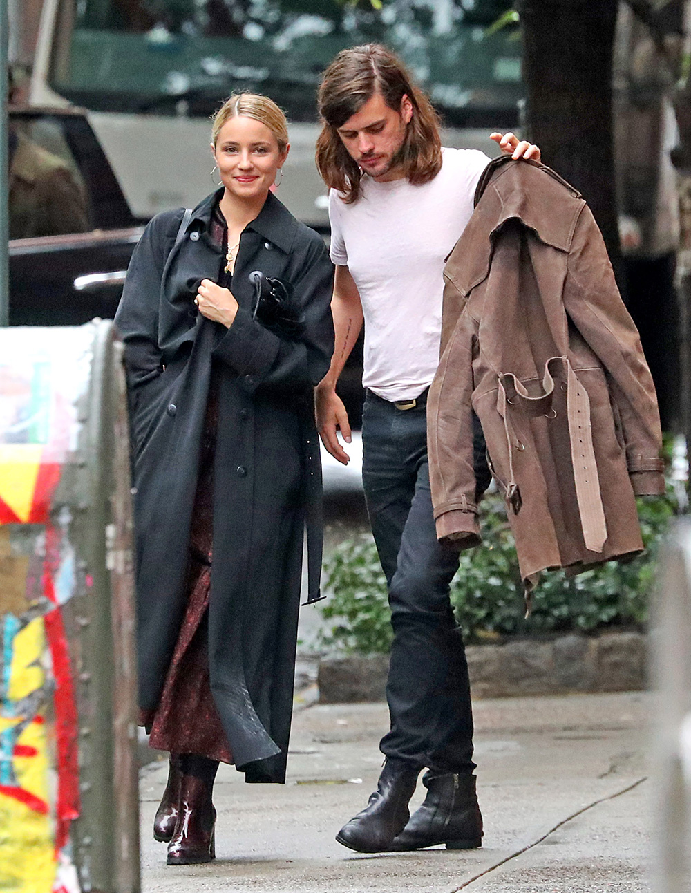 EXCLUSIVE: PDA alert! Dianna Agron spotted kissing her husband Winston Marshall in Soho, NYC. 26 Sep 2018 Pictured: Dianna Agron and Winston Marshall. Photo credit: MEGA TheMegaAgency.com +1 888 505 6342 (Mega Agency TagID: MEGA281422_004.jpg) [Photo via Mega Agency]