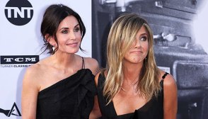 Courteney Cox and Jennifer Aniston