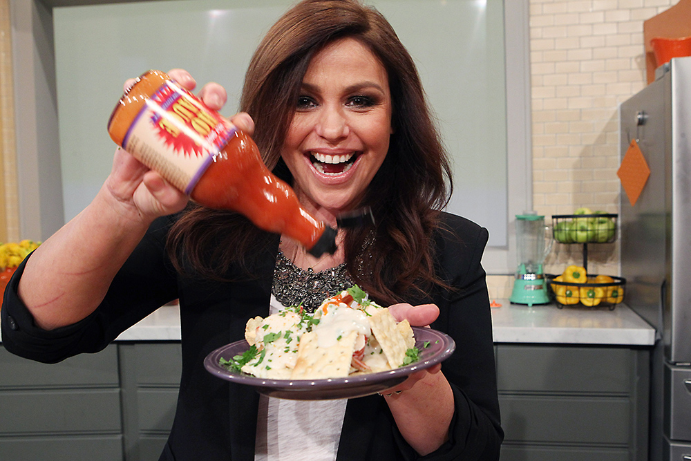 Celebrity chef Rachel Ray makes Lobster Newburg Nachos in her television studio