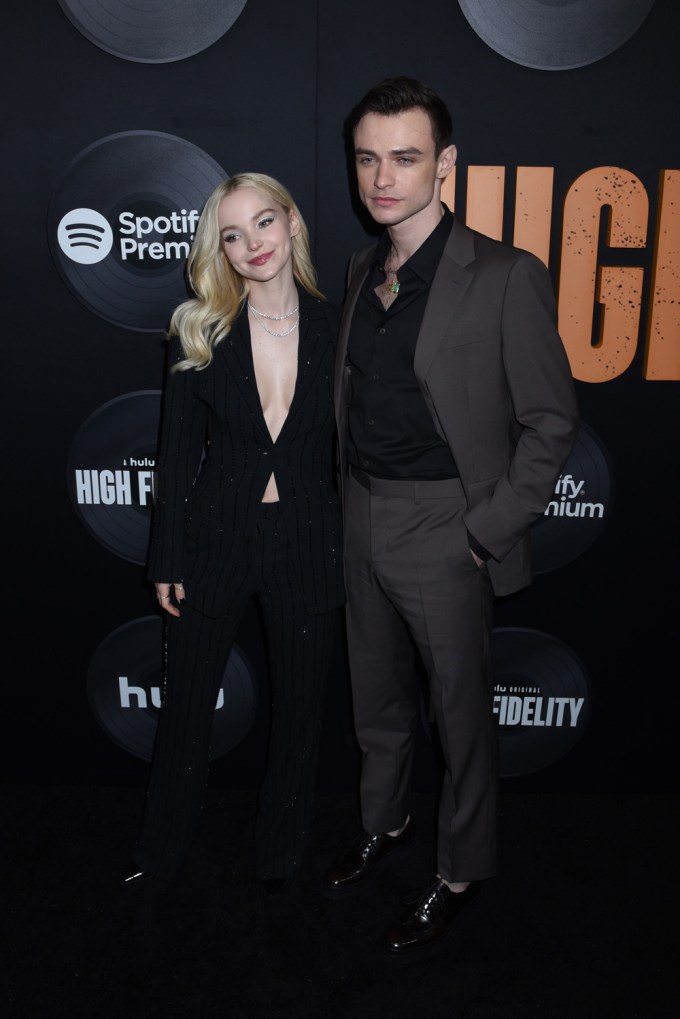 Dove Cameron & Thomas Doherty