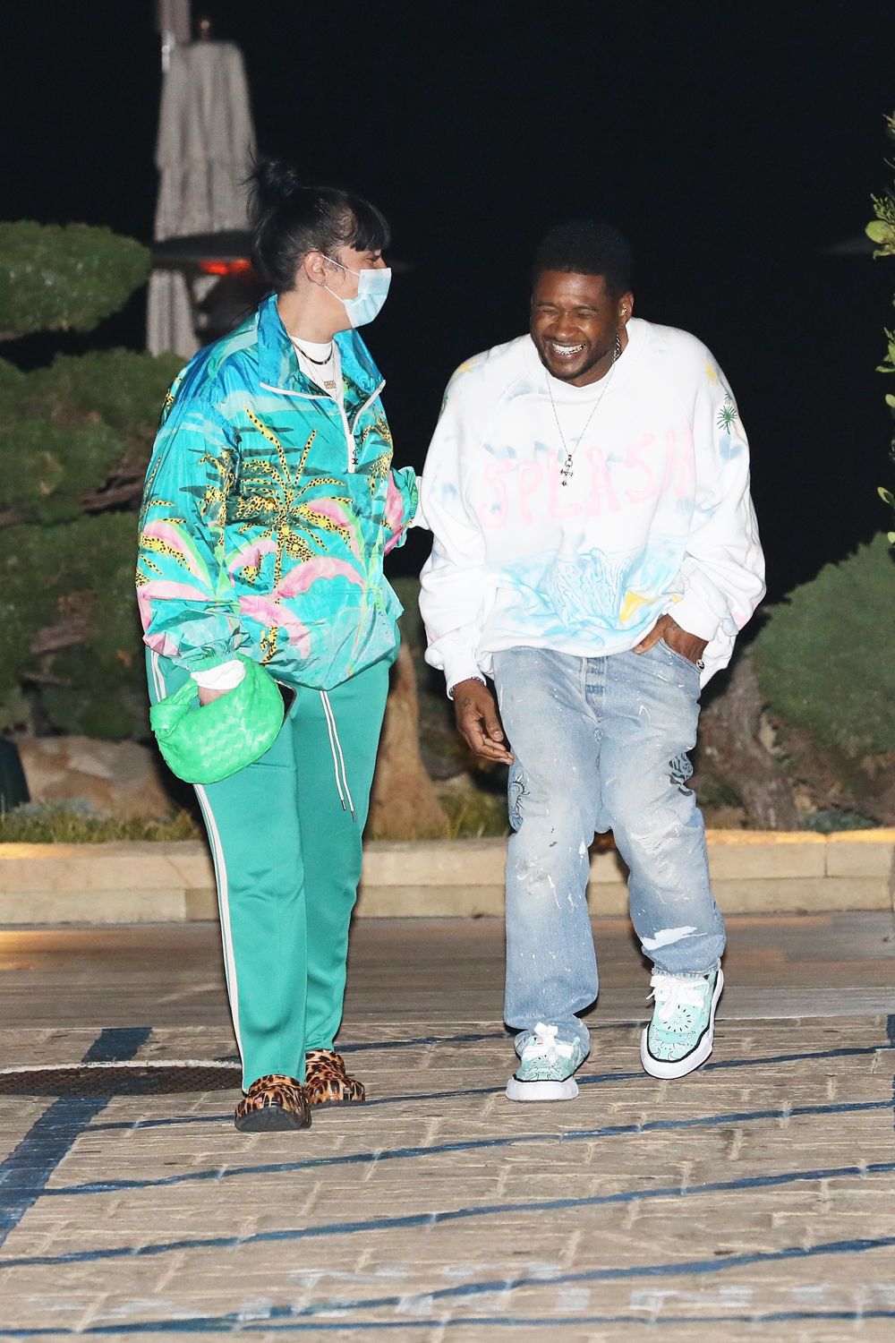 Singer Usher and girlfriend Jennifer Goicoechea are all smiles as they grab dinner at Nobu Malibu