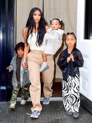 kim kardashian, north west, chicago west, saint west