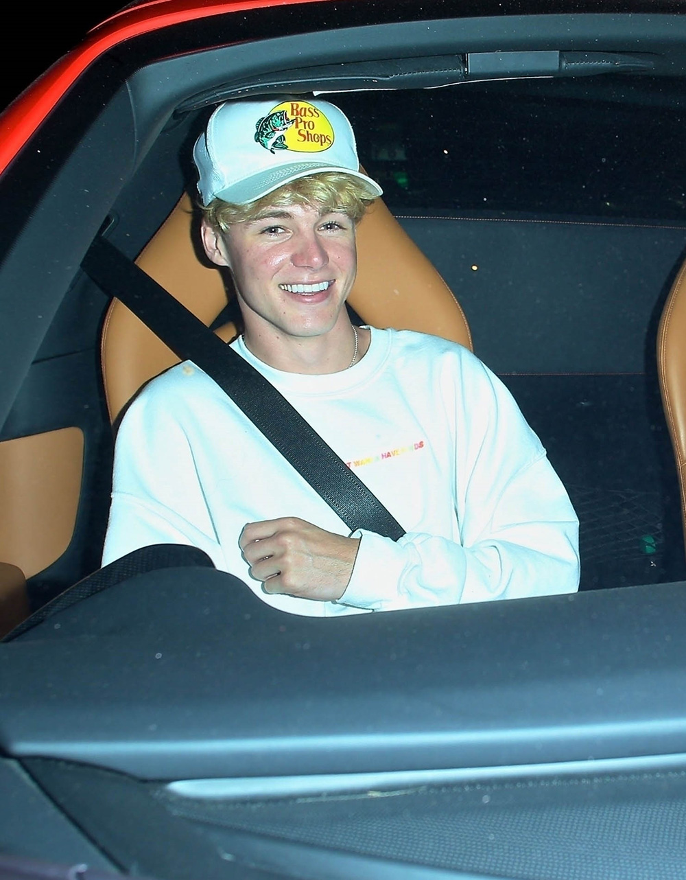 Los Angeles, CA  - *EXCLUSIVE* Singer and Influencer, Madison Beer and new boo Nick Austin grab dinner with friends at Saddle Ranch in Los Angeles. The two were seen getting closed and personal while heading home together.

Pictured: Madison Beer, Nick Austin

BACKGRID USA 1 SEPTEMBER 2020 

USA: +1 310 798 9111 / usasales@backgrid.com

UK: +44 208 344 2007 / uksales@backgrid.com

*UK Clients - Pictures Containing Children
Please Pixelate Face Prior To Publication*