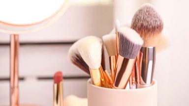 makeup brushes