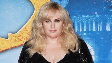 Rebel Wilson leg lift