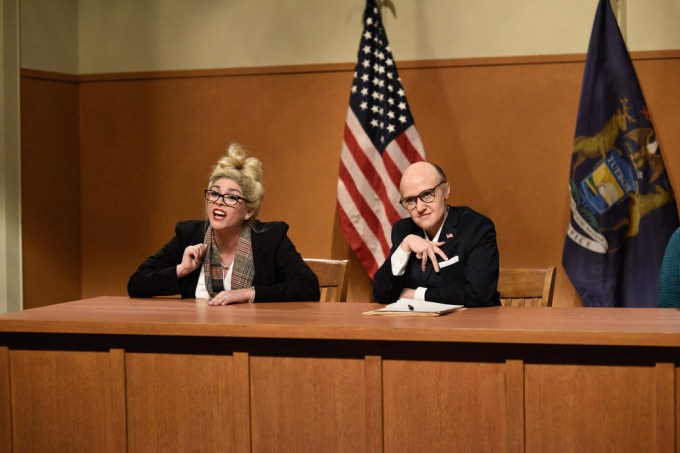 Cecily Strong as Melissa Carone & Kate McKinnon as Rudy Giuliani