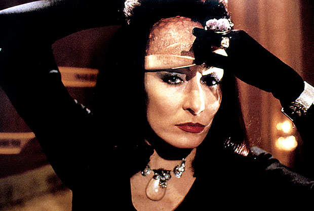 Anjelica Huston