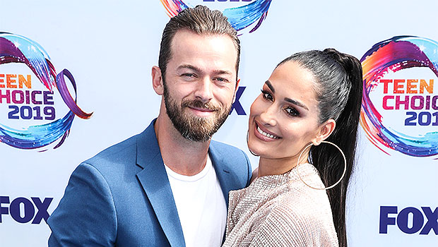 Artem Chigvintsev, Nikki Bella