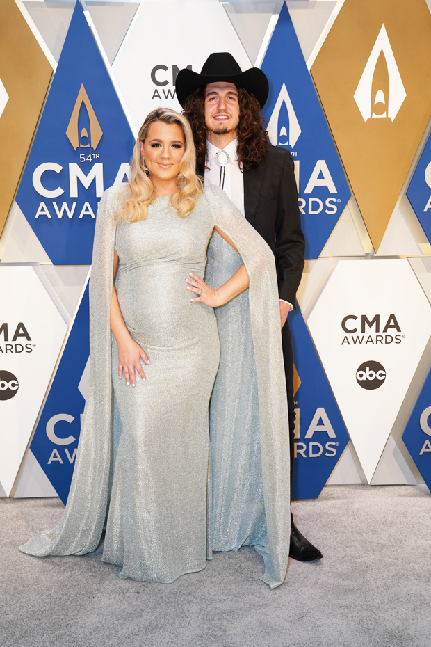gabby barret cma awards 2020