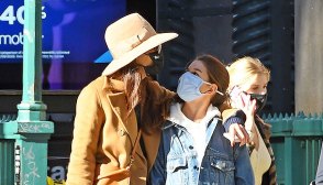 Katie Holmes, Suri Cruise