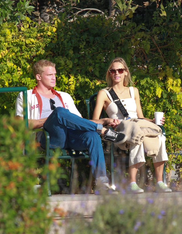 Marloes Stevens, Cody Simpson