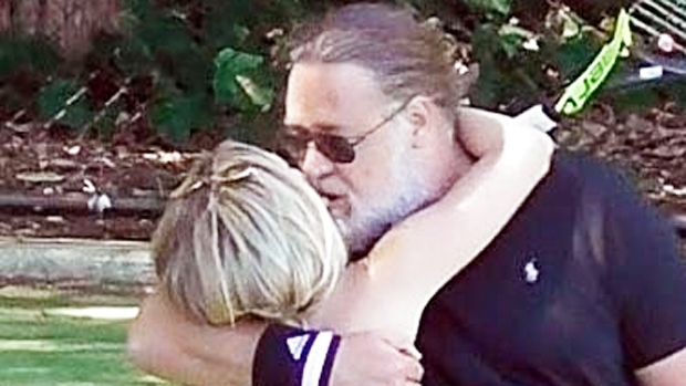 Russell Crowe and Britney Theriot