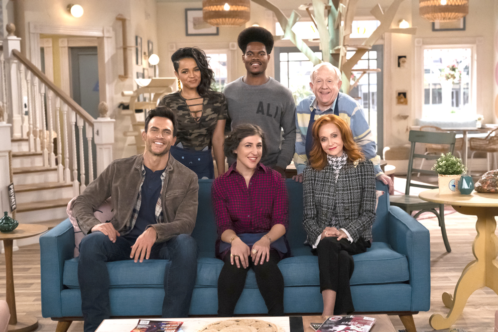 CALL ME KAT:  L-R:  Cheyenne Jackson, Kyla Pratt, Mayim Bialik, Julian Gant, Swoosie Kurtz and Leslie Jordan.  CALL ME KAT will have a special series premiere Sunday, Jan. 3 (8:00-8:30 PM ET/PT), following the NFL ON FOX doubleheader. The series then makes its time period premiere Thursday, Jan. 7 (9:00-9:30 PM ET/PT) on FOX. ©2020 FOX MEDIA LLC. Cr. Cr: Lisa Rose/FOX.